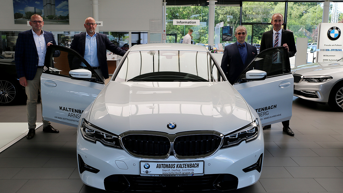 Ein neuer BMW 320D für das bbz Arnsberg Ein neuer BMW 320D für das bbz Arnsberg