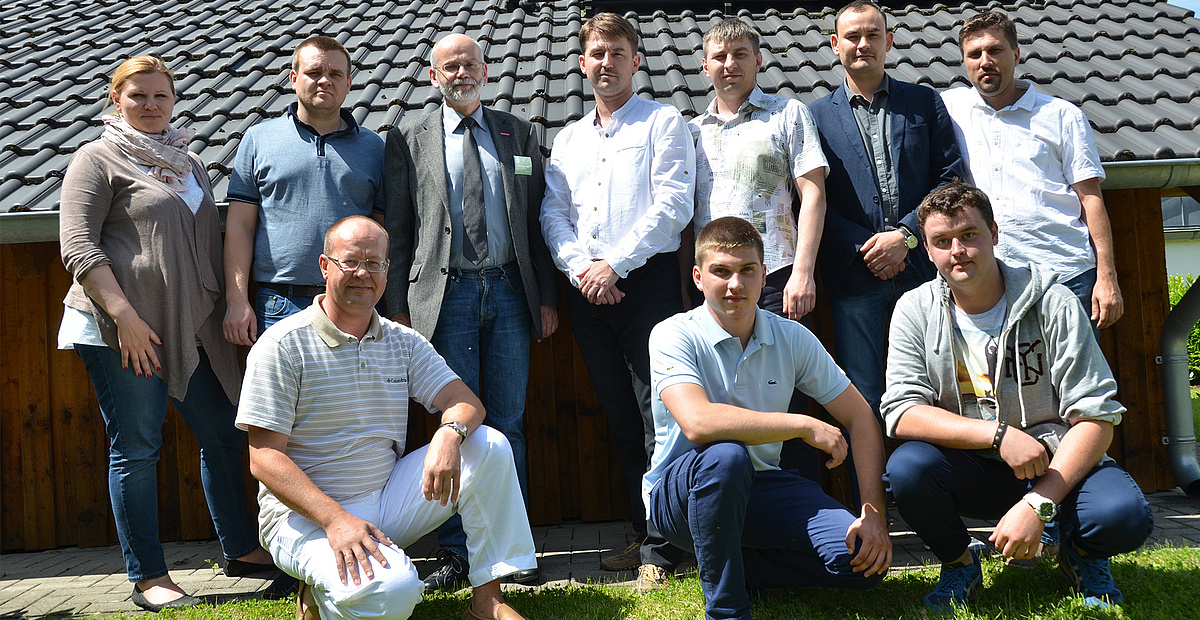 Gruppenbild am bbz-Solarturm Gruppenbild am bbz-Solarturm