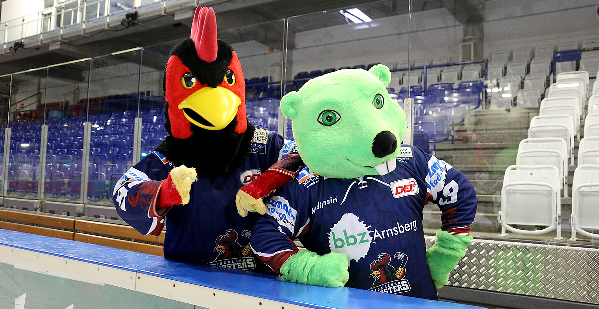 Icey, das Maskottchen der Iserlohn Roosters, und unser bbz-Biber